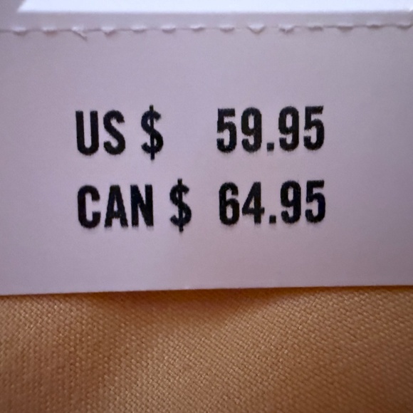 Hollister, baggy jeans brand new wide 32 x 32 size - Picture 6 of 6